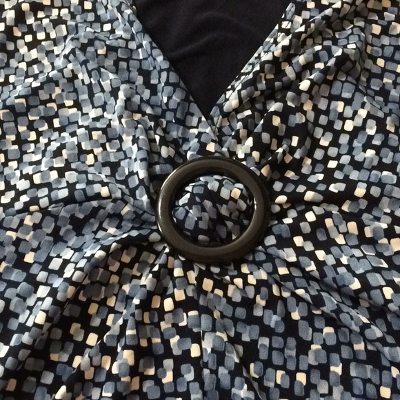 Top - Picture 2 of 3